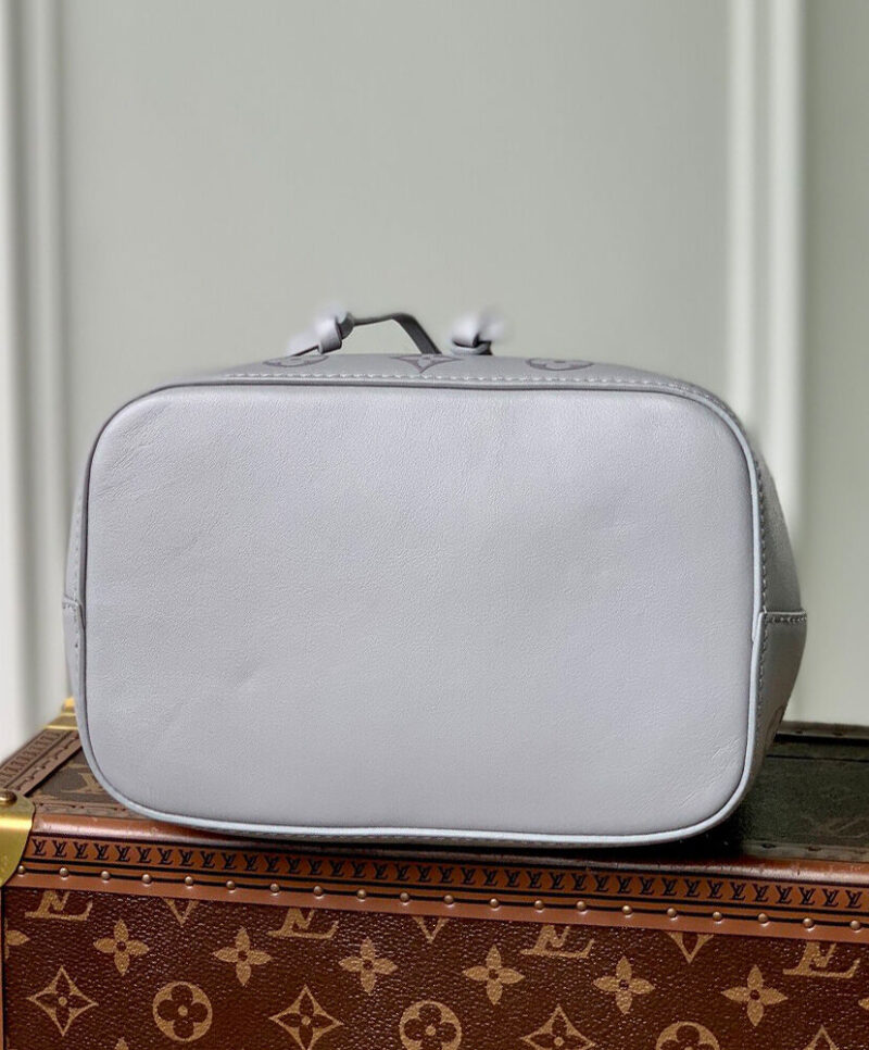 Louis Vuitton Neonoe BB M12749 Gray